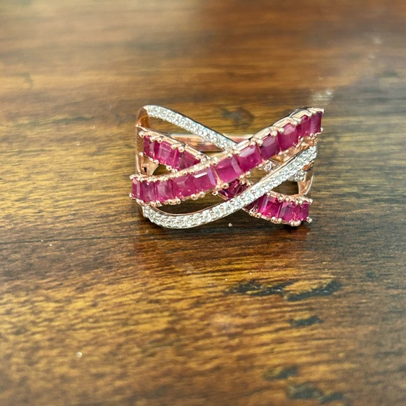 Ruby and White Zircon crossover ring. Size 10 - Picture 1 of 1